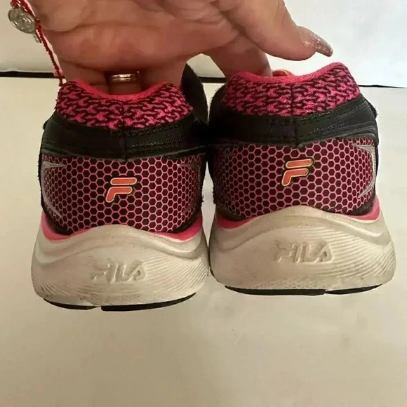 FILA Cool Max Sneaker Size 8 - Picture 6 of 8